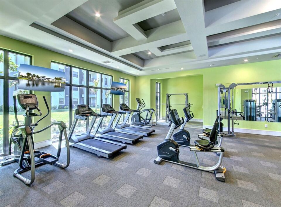 Achieving your fitness goals requires more than just showing up at the gym. It takes strategy, dedication, and the right approach to make every workout count. Whether you're a beginner or a seasoned athlete, this ultimate guide will help you maximize your gym workouts with expert tips, techniques, and motivation strategies.